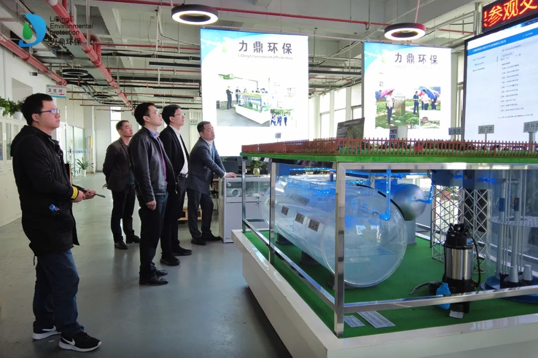 力鼎環(huán)保 持續(xù)創(chuàng)新，引領(lǐng)環(huán)保設(shè)備研發(fā)新潮流
